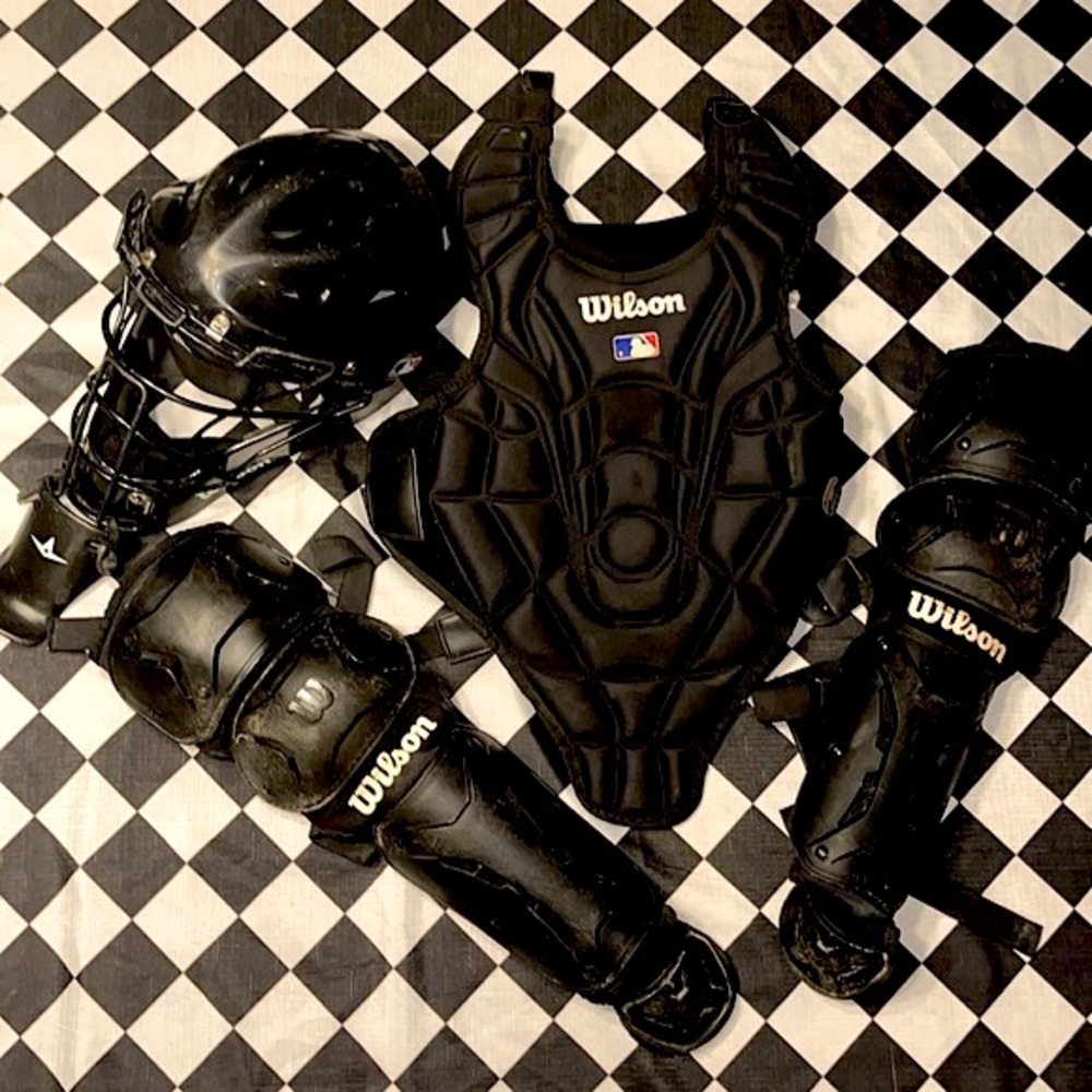 Wilson catcher gear for boys 8 to 12 year old.